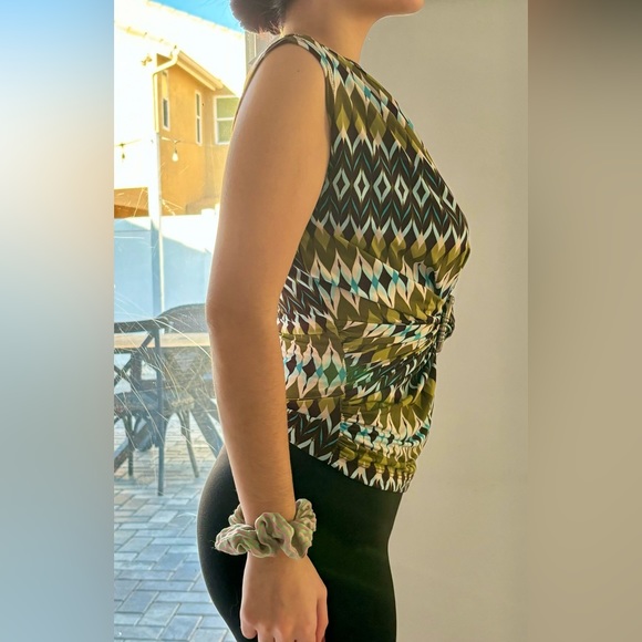 Poema top - Picture 2 of 8